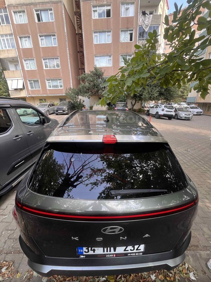 Sahibinden Hyundai Kona 1.6 T-GDI Prime 2024 Model İstanbul 22.000 km Gri (titanyum) 4
