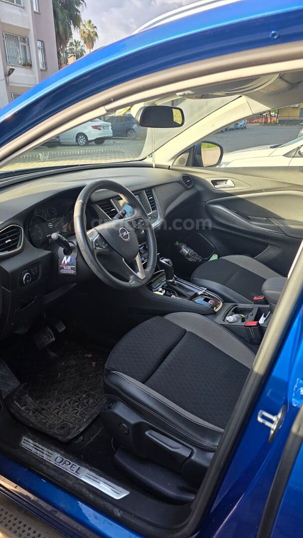 Sahibinden Opel Grandland X 1.2 T Enjoy Skyline 2020 Model Adana 36.000 km Mavi (metalik) 3