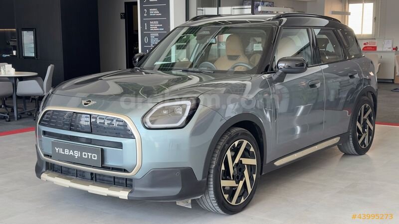 YILBAŞI OTO/ 2024 MİNİ COUNTRYMAN E/15.392 KM/CAM TAVAN/ HEAD UP