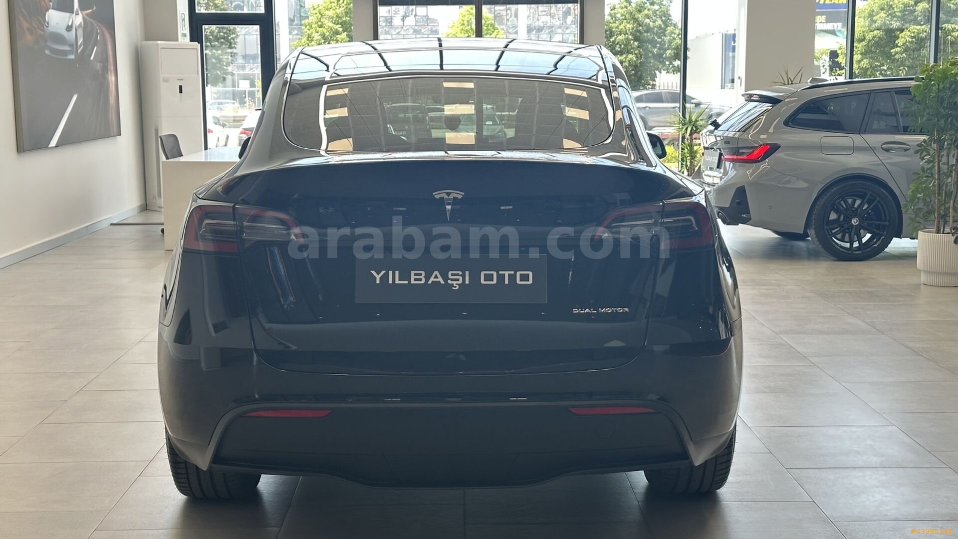 Galeriden Tesla Model Y Long Range AWD 2023 Model Bursa 6.389 km Siyah 6