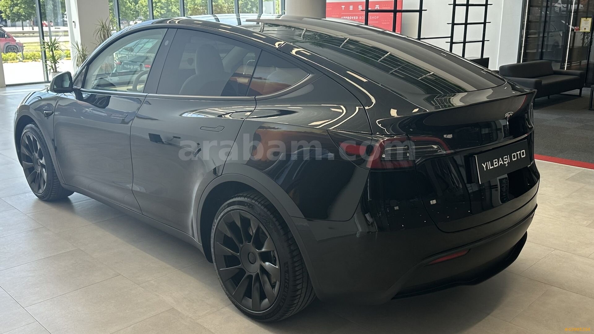 Galeriden Tesla Model Y Long Range AWD 2023 Model Bursa 6.389 km Siyah 5
