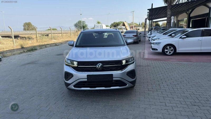 Galeriden Volkswagen T-Cross 1.0 TSI Life 2025 Model Manisa 15.500 km Gri