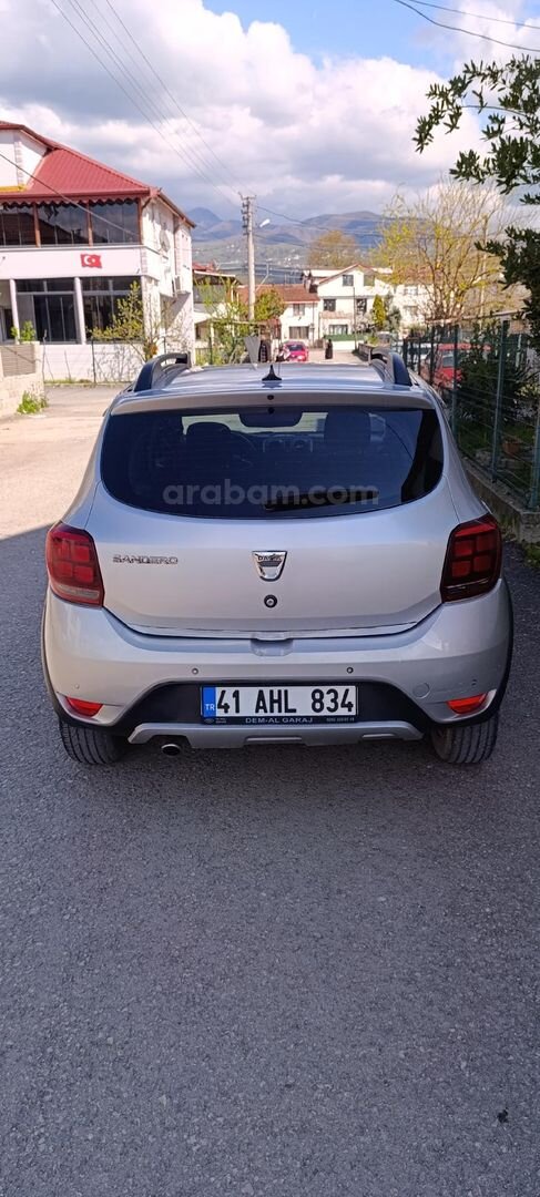 Sahibinden Dacia Sandero 1.5 dCi Stepway 2017 Model 2