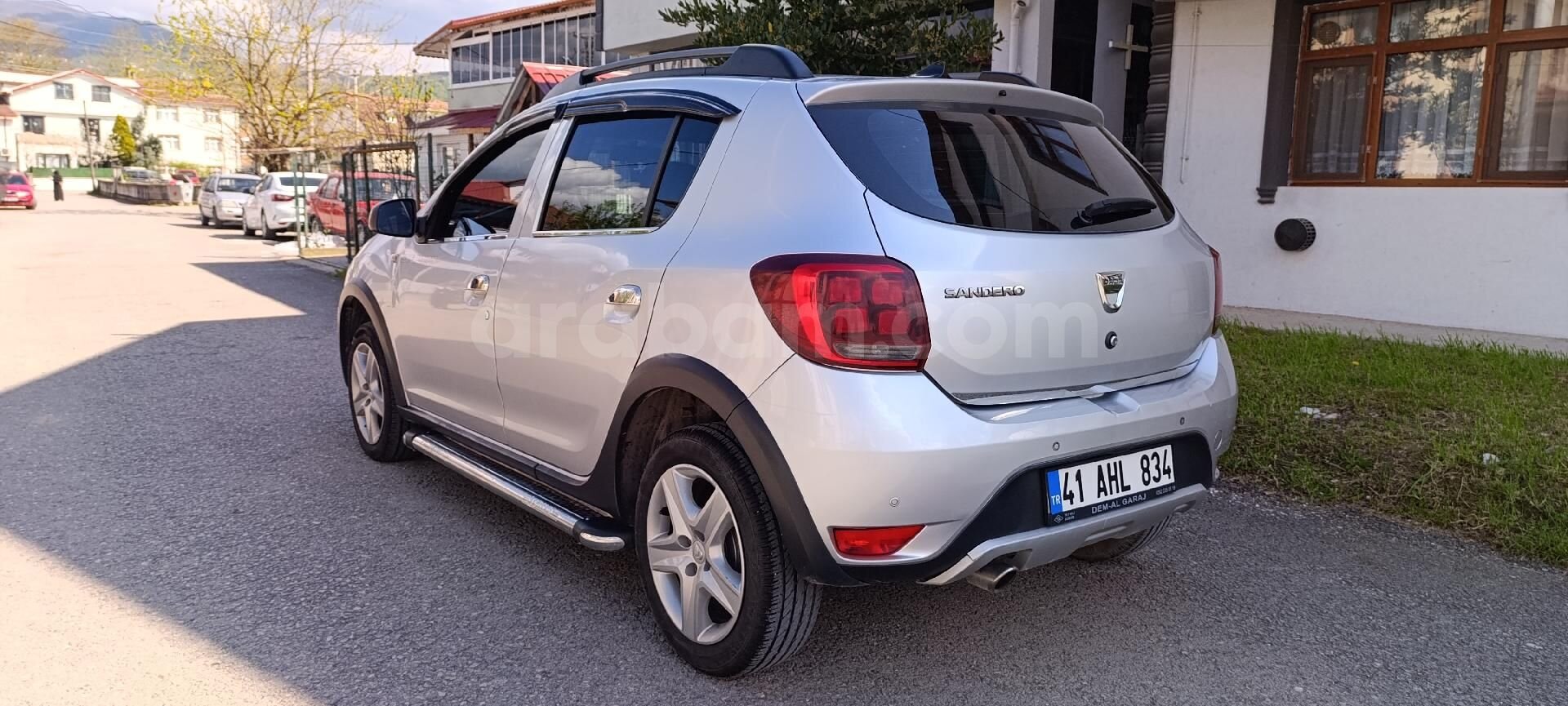 Sahibinden Dacia Sandero 1.5 dCi Stepway 2017 Model 4