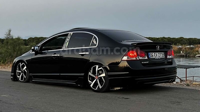 Sahibinden Honda Civic 1.6i VTEC Elegance 2010 Model