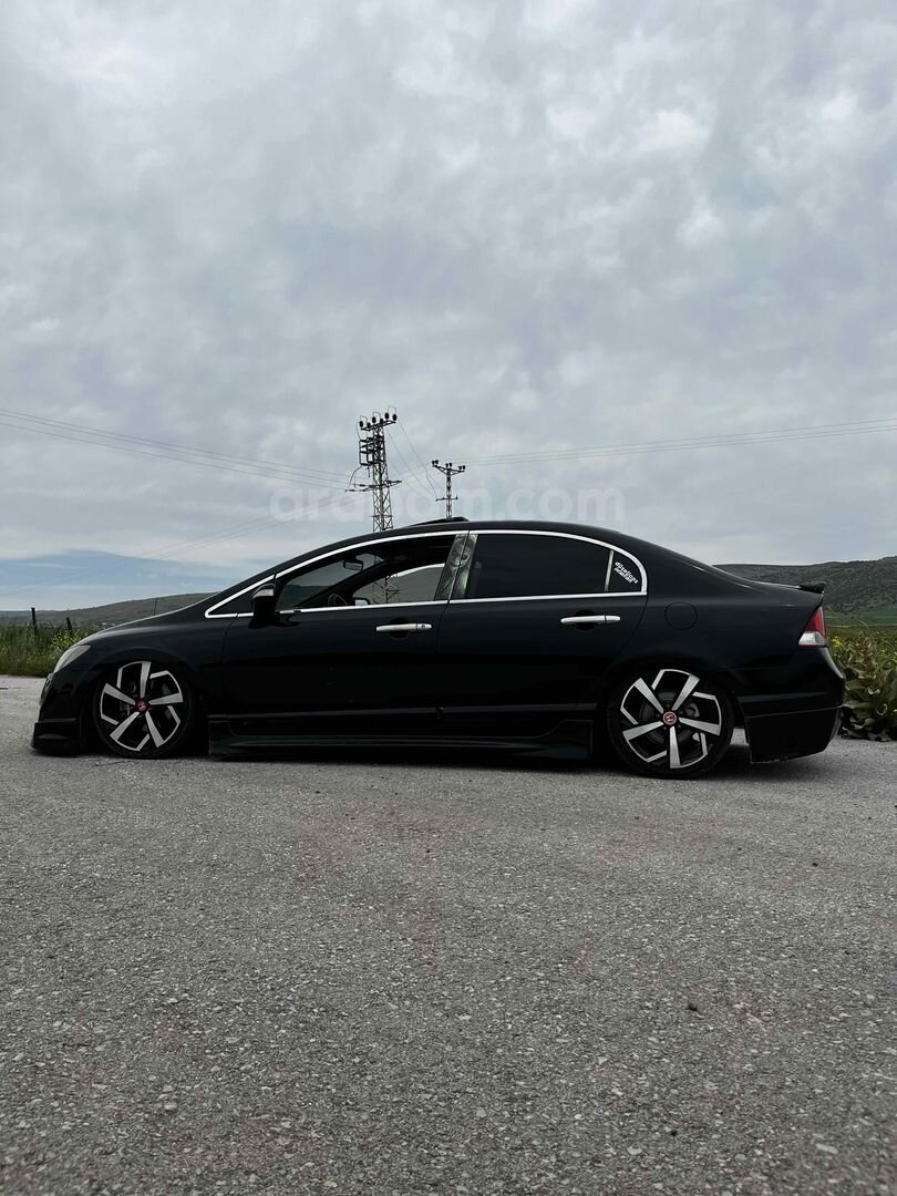 Sahibinden Honda Civic 1.6i VTEC Elegance 2010 Model 5