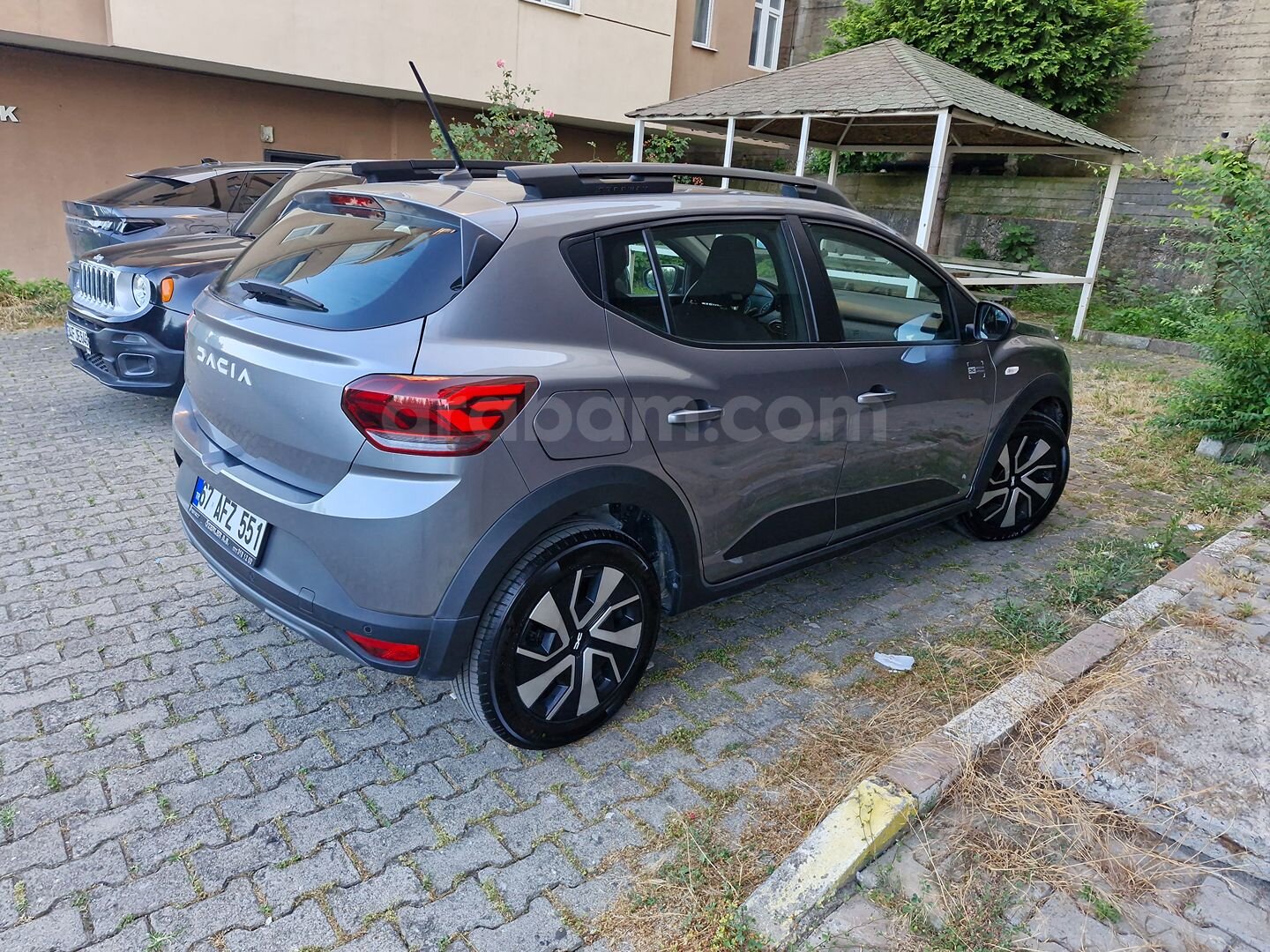 Dacia Sandero STEPWAY 1.0 TCe Expression CVT Otomatik GSR2 2025 Model 2