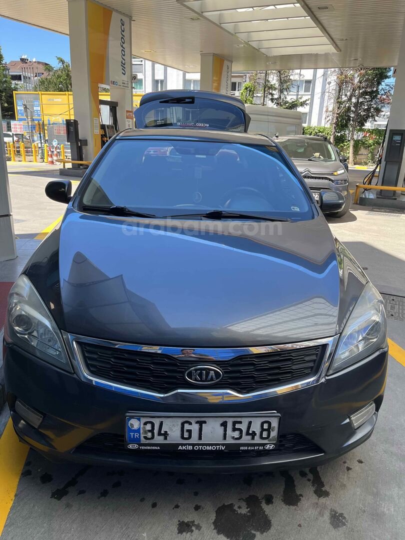 Sahibinden Kia Ceed 1.6 CRDi Cool 2011 Model 1