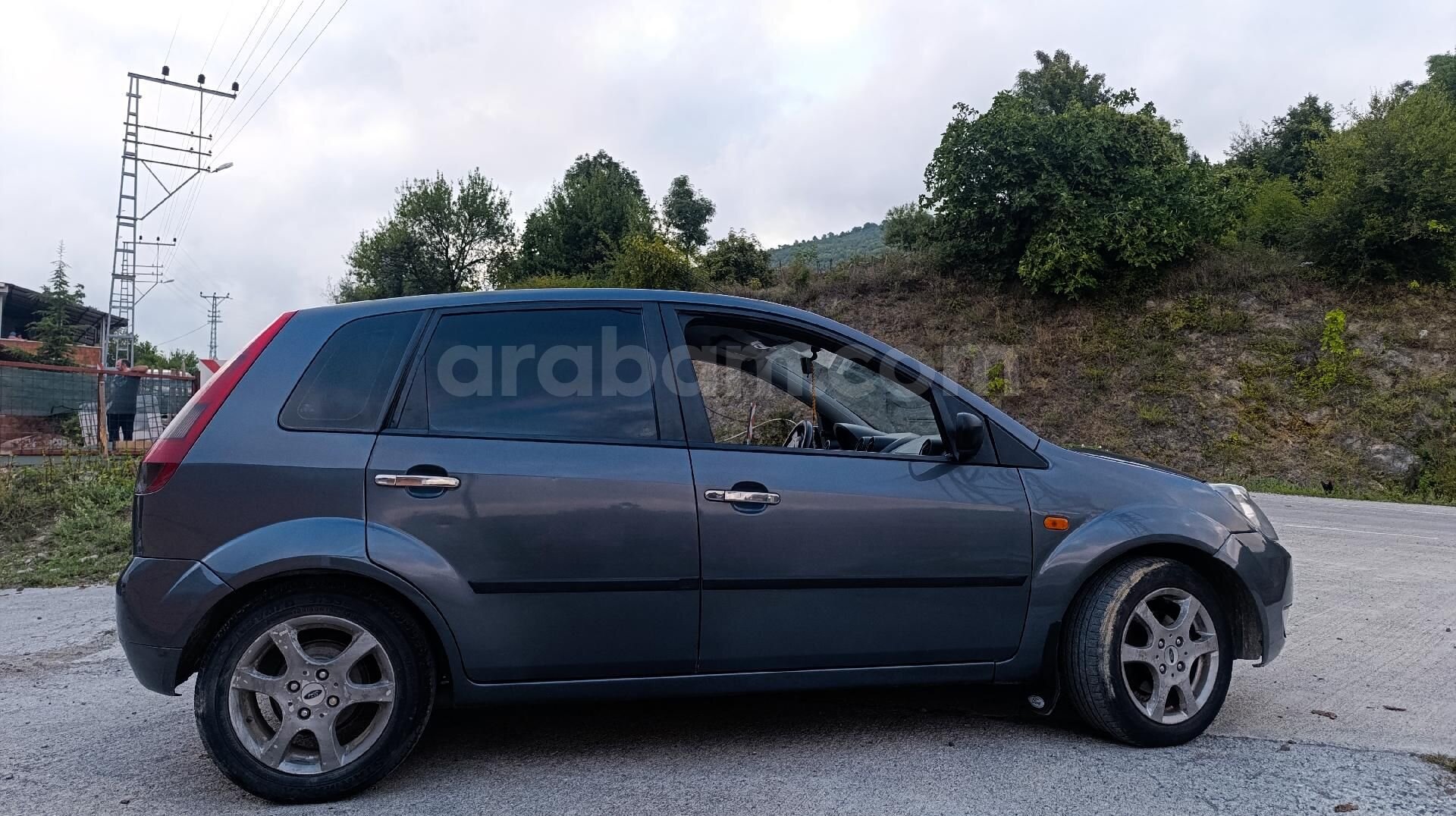 Sahibinden Ford Fiesta 1.4 TDCi Comfort 2004 Model Samsun 222.000 km Gri (metalik) 2