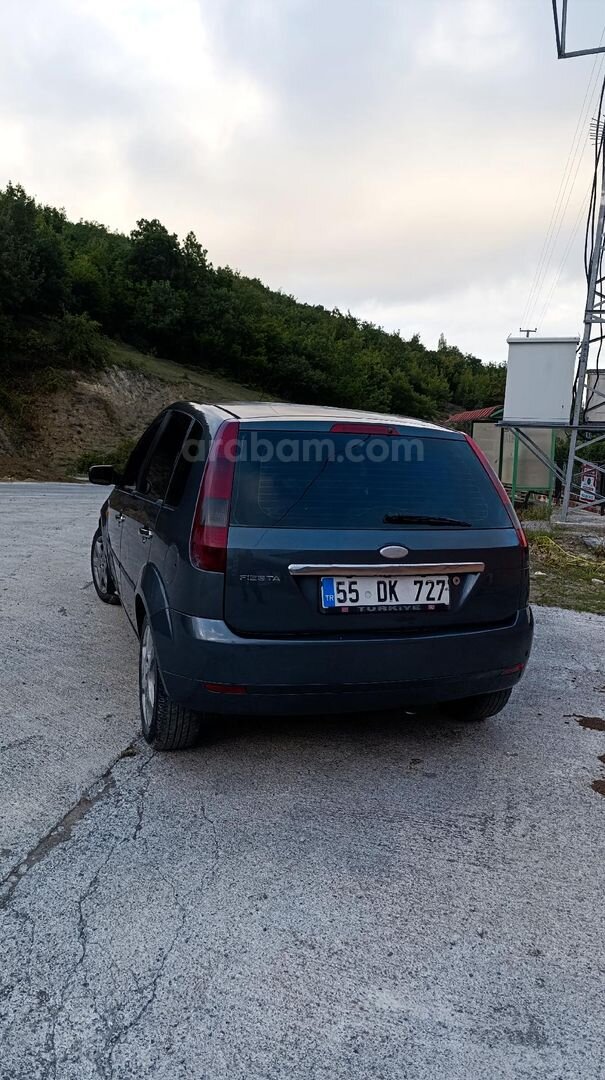 Sahibinden Ford Fiesta 1.4 TDCi Comfort 2004 Model Samsun 222.000 km Gri (metalik) 4