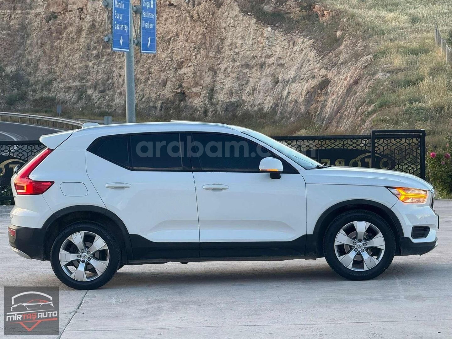 2019 MODEL XC40 2.0 D3 MOMENTUM 145.000 KM'DE 5