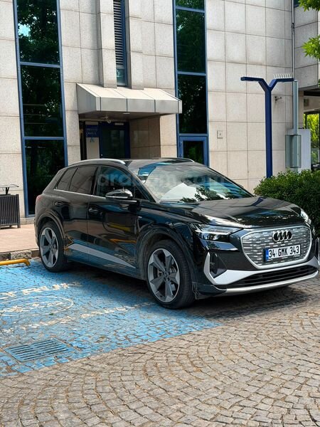 Sahibinden Audi Q4 E-tron E-Tron 55 e-Tron 2024 Model 3