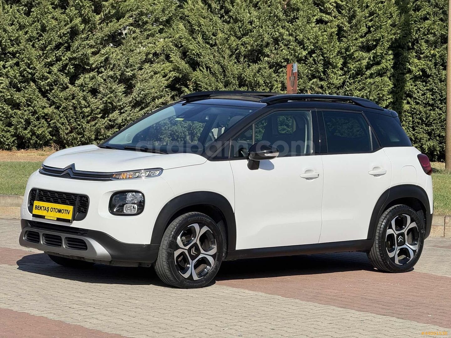 Galeriden Citroen C3 Aircross 1.2 PureTech Shine 2020 Model Çanakkale 63.000 km Beyaz 2