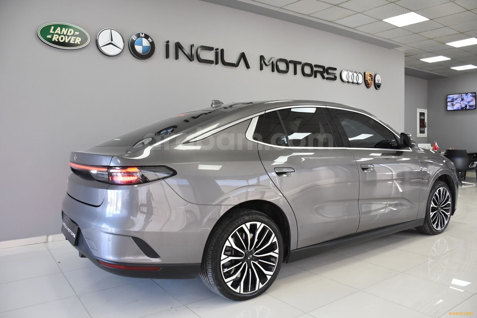 Galeriden TOGG T10F V2 Uzun Menzil 2025 Model Konya 12.700 km Gri 3