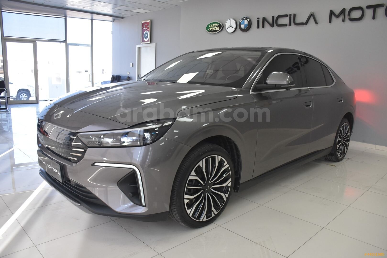 Galeriden TOGG T10F V2 Uzun Menzil 2025 Model Konya 12.700 km Gri 6