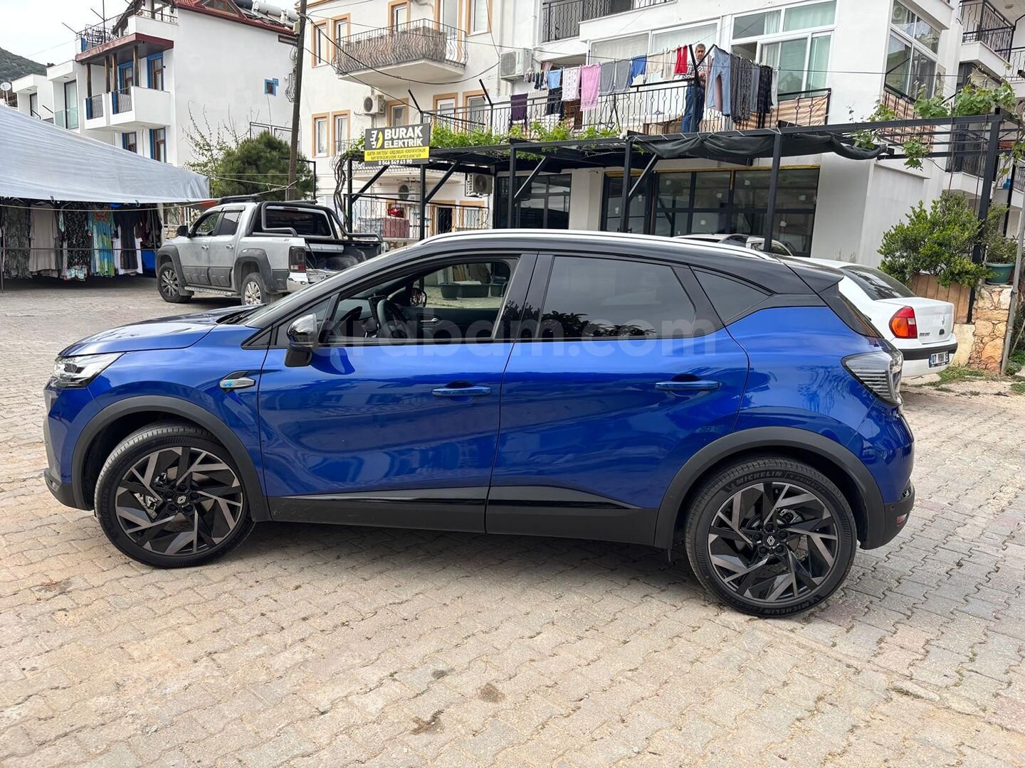 Sahibinden Renault Captur 1.3 TCe Esprit Alpine 2024 Model 4