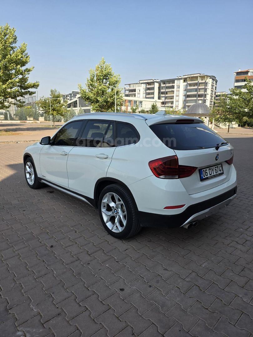 Sahibinden BMW X1 16i sDrive X Line 2013 Model 130.000 km Beyaz 4