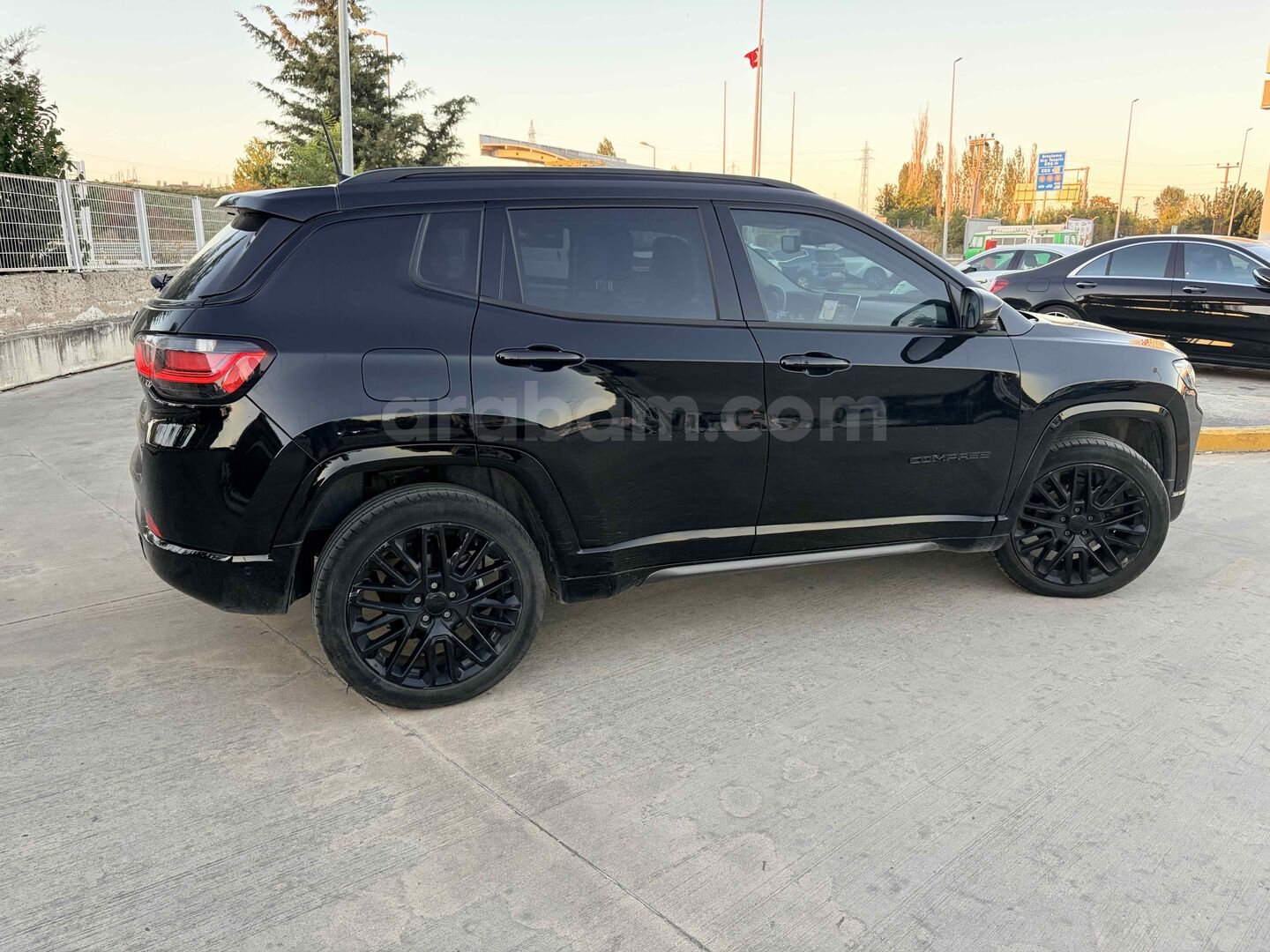 Sahibinden Jeep Compass 1.3 GSE S Limited 2022 Model 3