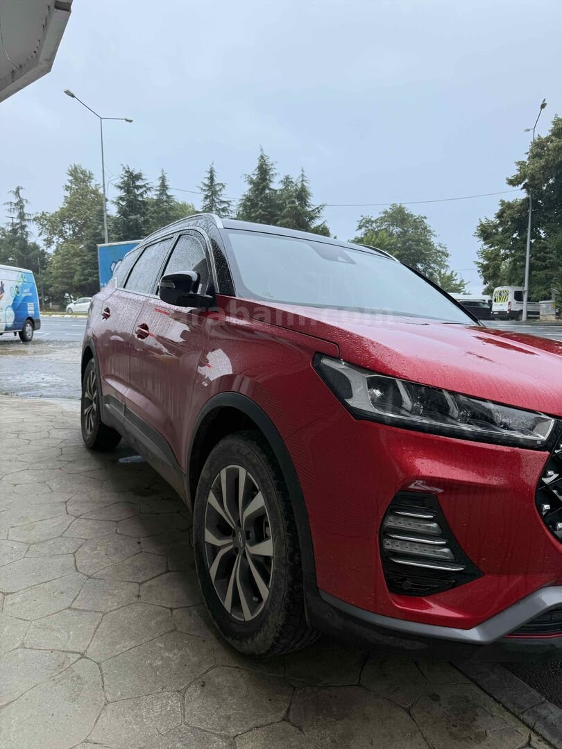 Sahibinden Chery Tiggo 7 Pro 1.6 TGDI Excellent 2023 Model Ordu 49.000 km Kırmızı 1