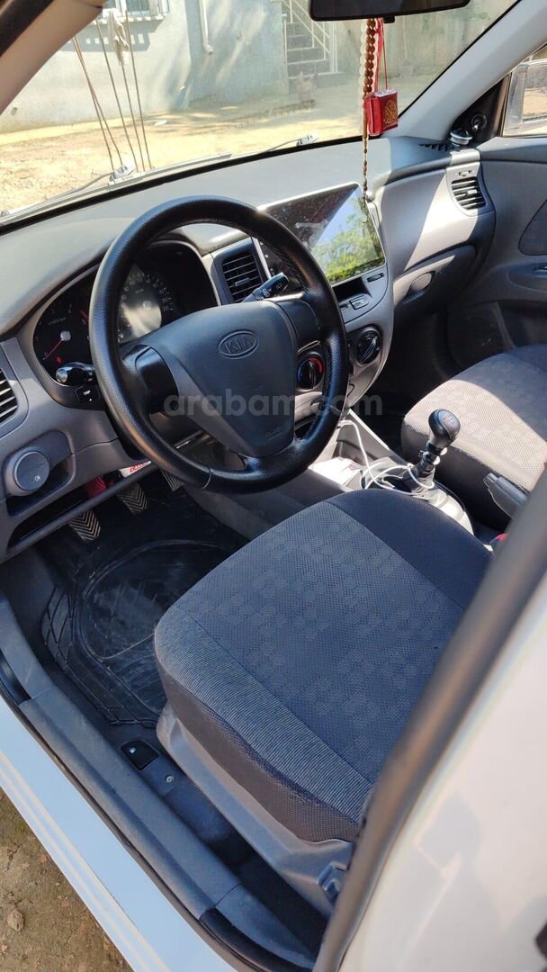 SAHİBİNDEN TÜM AĞIR BAKIMLARI YENİ KIA RIO 1.5 CRDi TREND 7