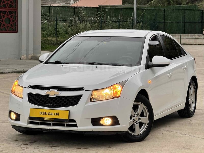 2011 CHEVROLET CRUZE 1.6 LS OTOMATİK 88.000KM HATASIZ İLK EL