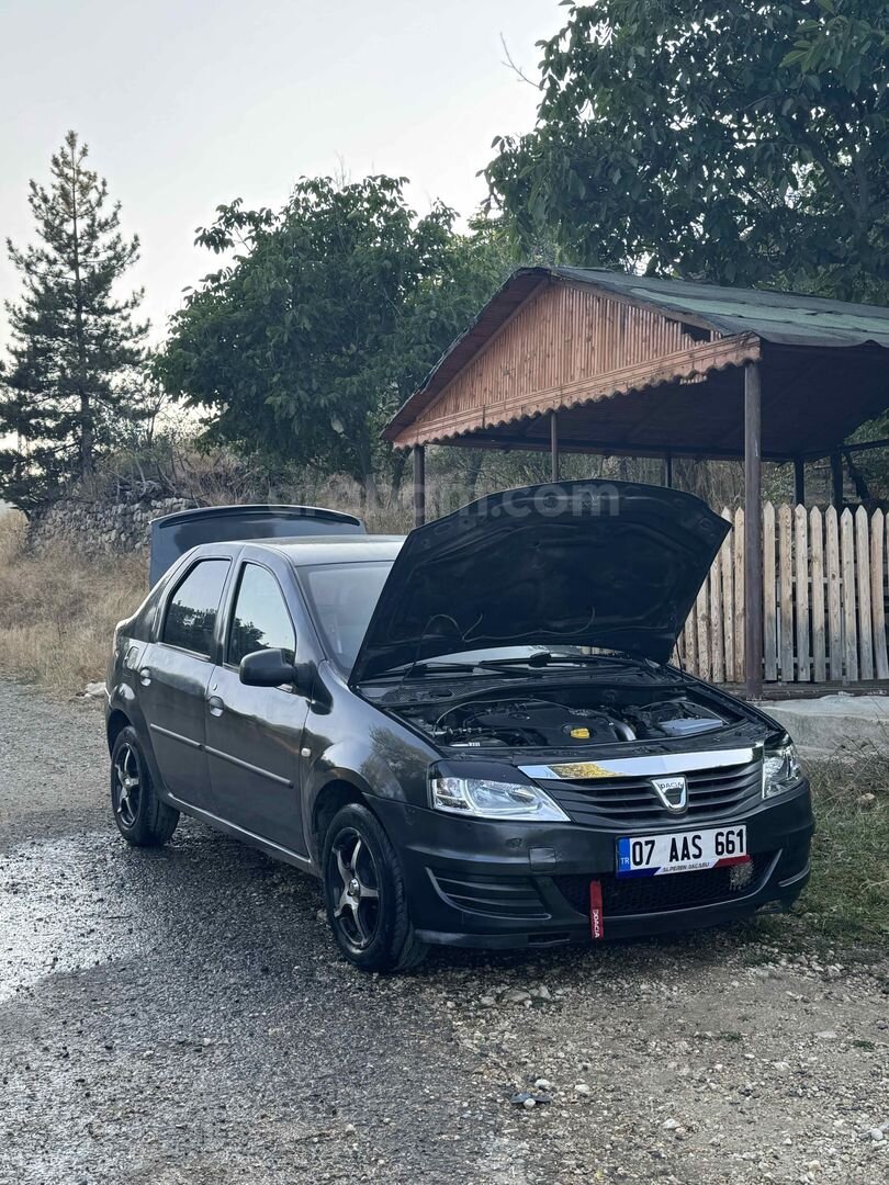 TAKASA AÇIKTIR Sahibinden Dacia Logan 1.5 dCi Ambiance 2012 Model 685.000 km Füme 5