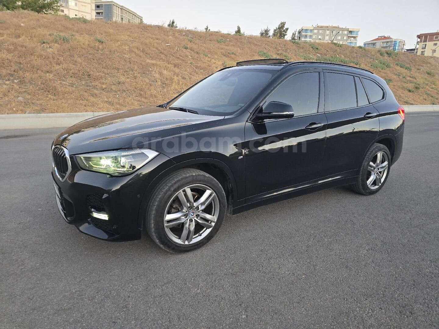 BMW X1 16d sDrive M Sport 2020 Model İzmir 1
