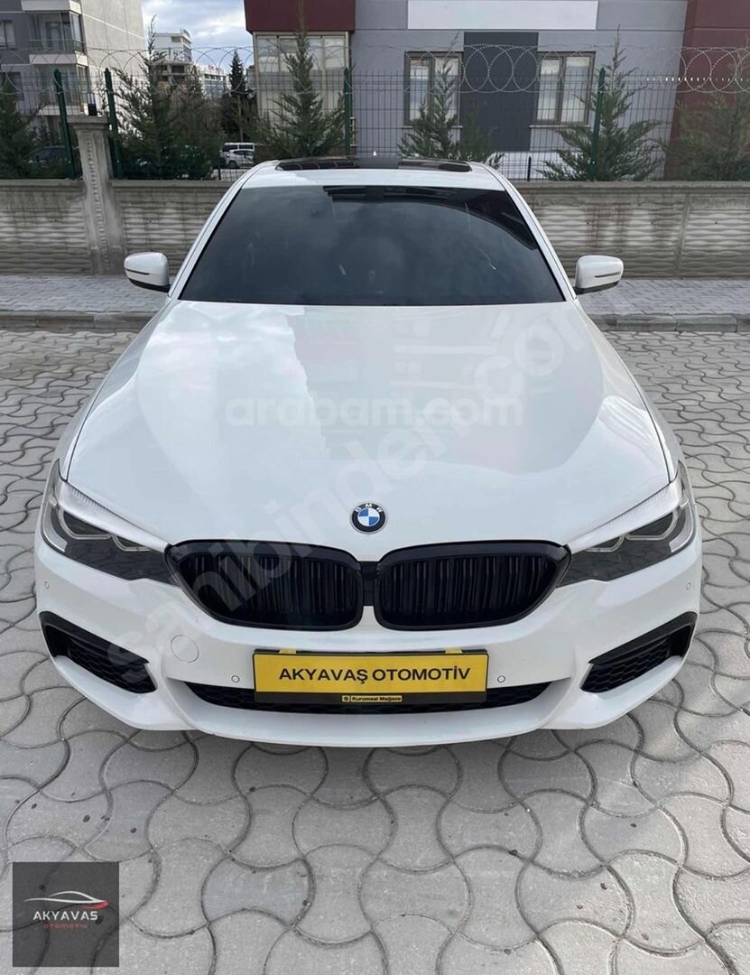 Galeriden BMW 5 Serisi 520i M Sport 2017 Model Konya 136.000 km Beyaz 4