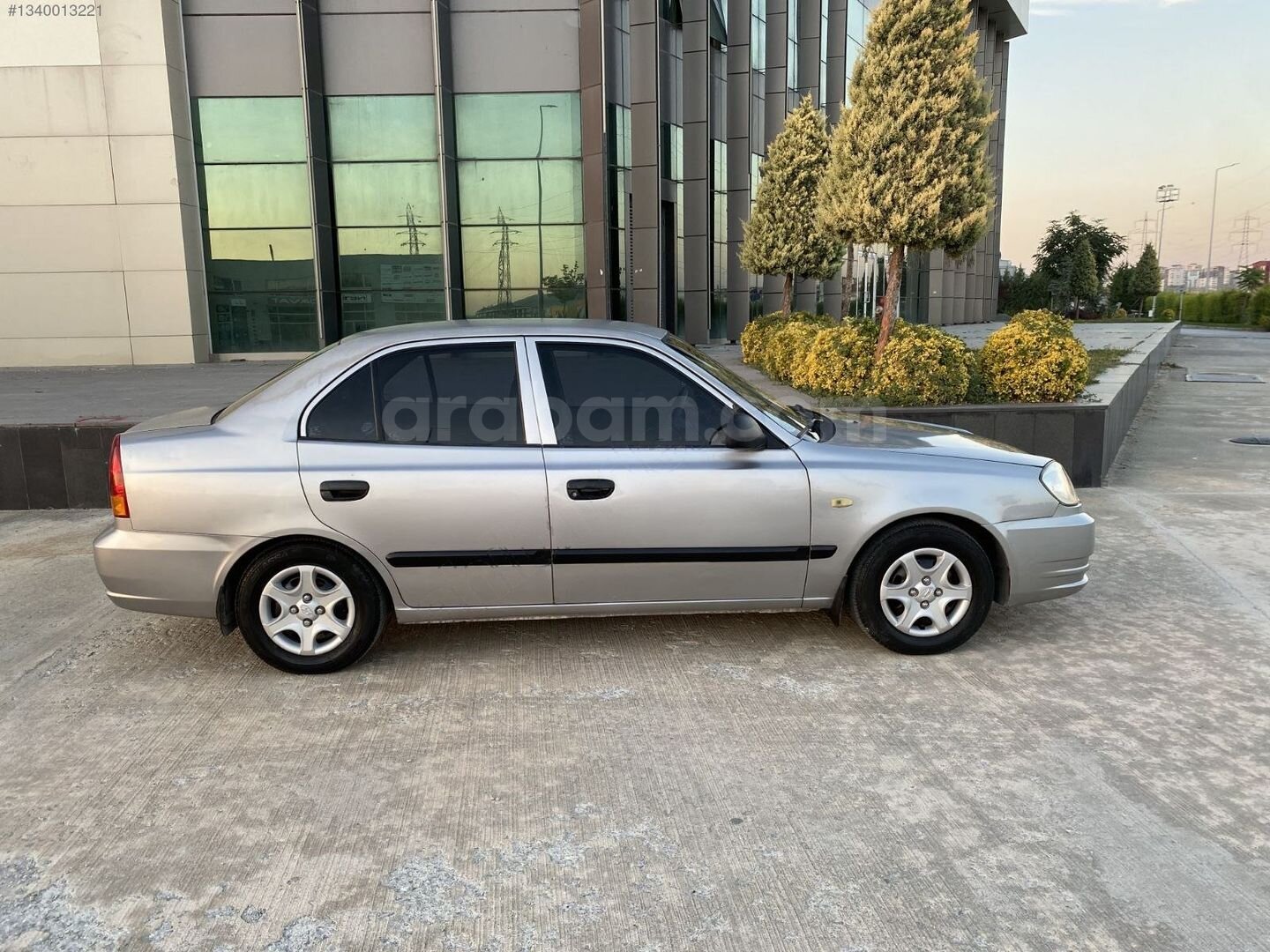 Galeriden Hyundai Accent 1.3 Admire 2004 Model Kayseri 177.000 km Gri 3
