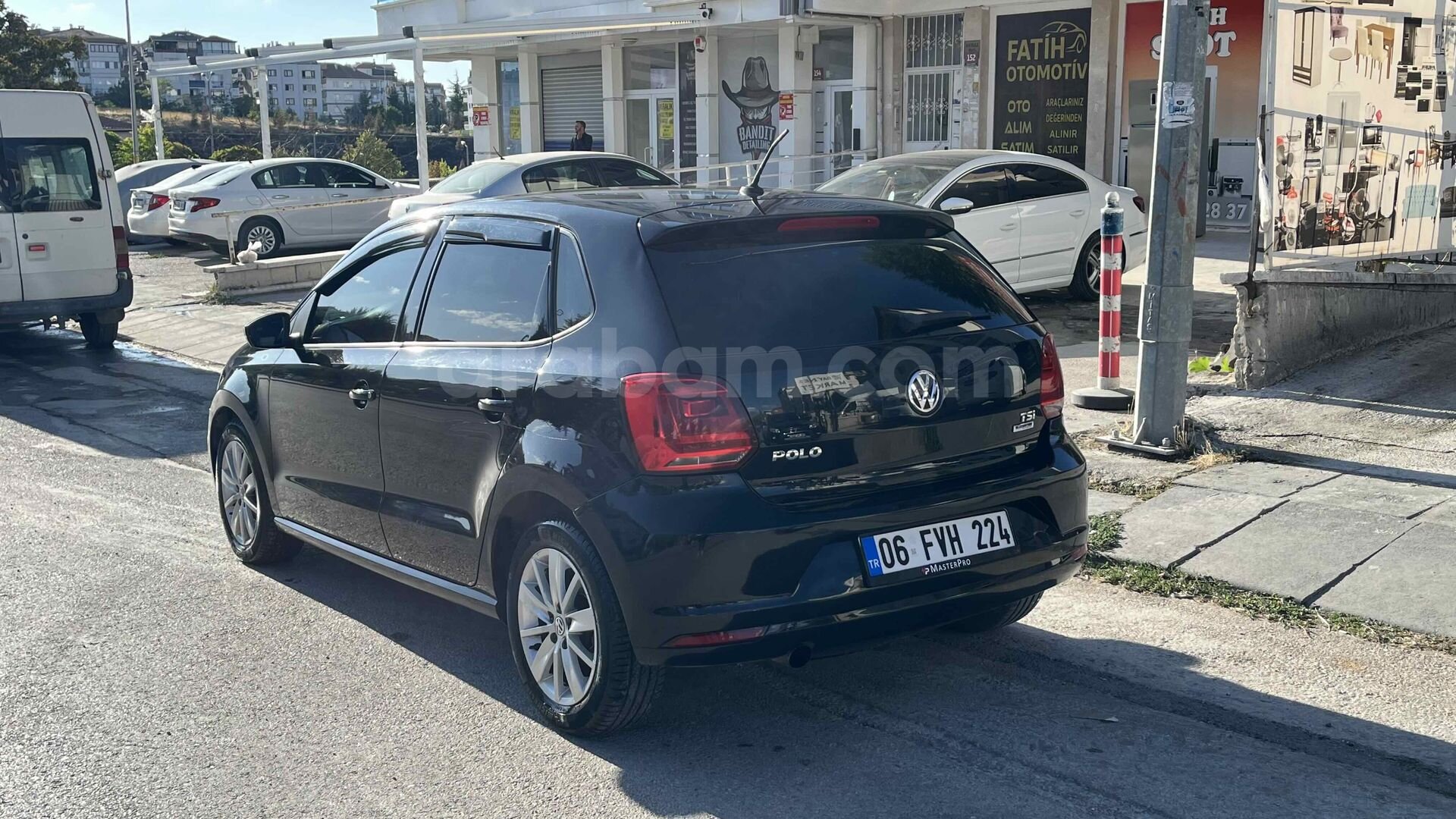 Galeriden Volkswagen Polo 1.2 TSi Comfortline 2016 Model Ankara 128.000 km Siyah 5