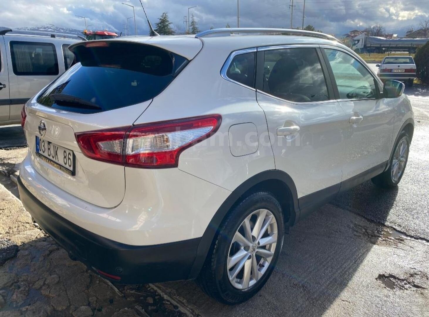 *Özel Plaka* BJK *Qashqai*2. Sahibinden*116.000 Km.*Otomatik*Hatasız/Tertemiz* 4