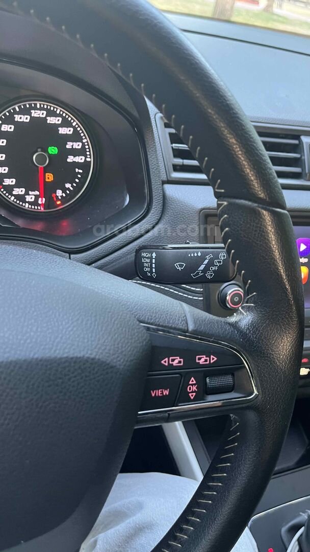 Sahibinden Seat Arona 1.0 EcoTSI Xcellence 2020 Model İzmir 47.780 km Gri 5