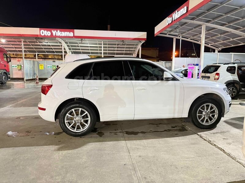 Sahibinden Audi Q5 2.0 T FSI Quattro 2010 Model 3