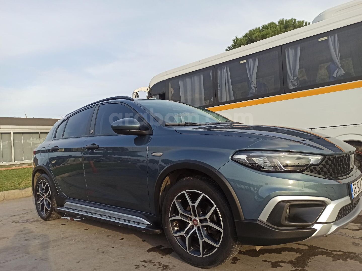 Sahibinden Fiat Egea Cross 1.4 Fire Urban 2023 Model İzmir 49.000 km Mavi 6