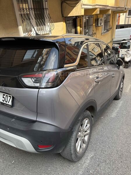 Sahibinden Opel Crossland 1.5 elegance 2022 Model 48000 km Gri (Gümüş)
