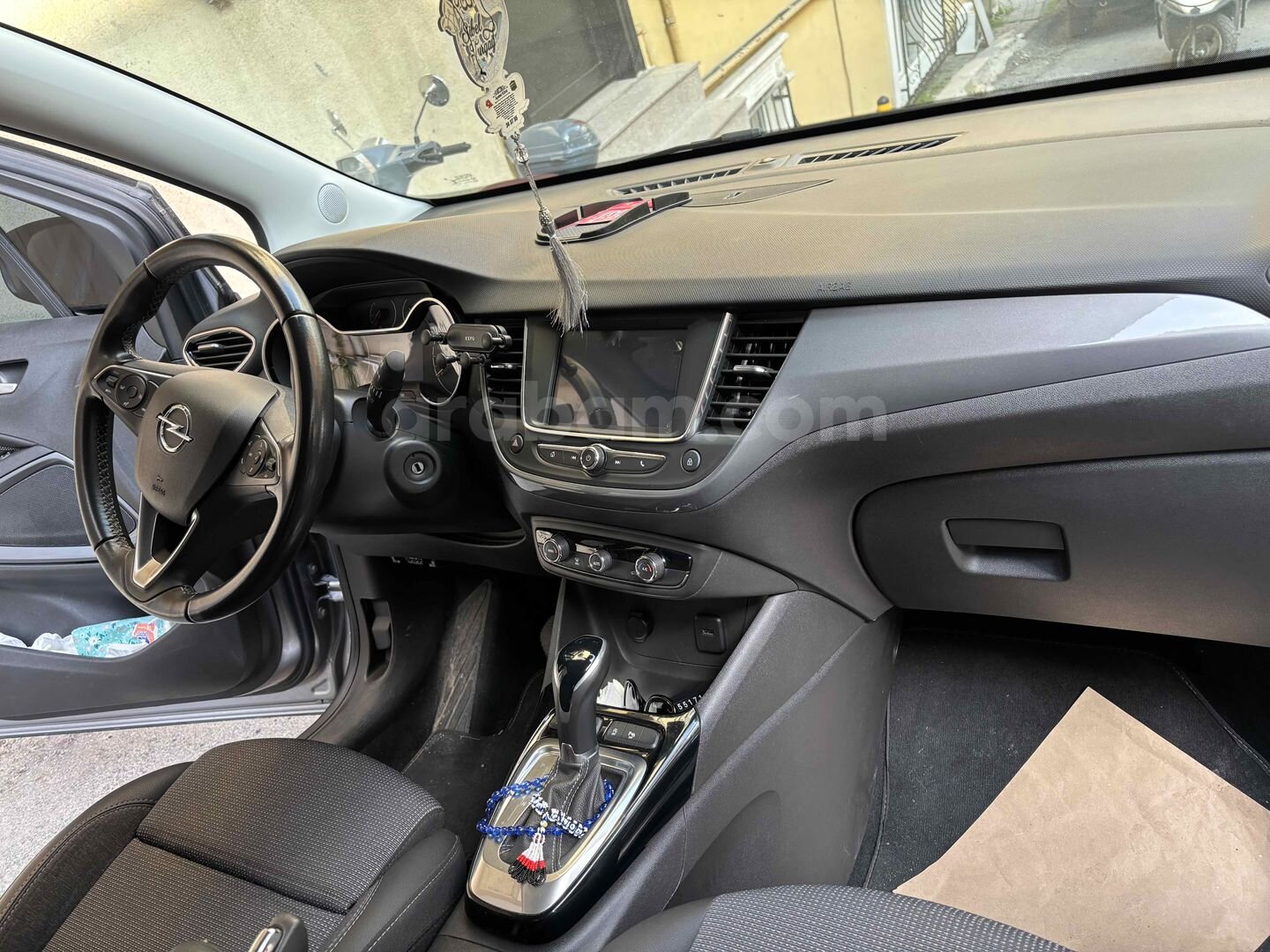 Sahibinden Opel Crossland 1.5 elegance 2022 Model 48000 km Gri (Gümüş) 6