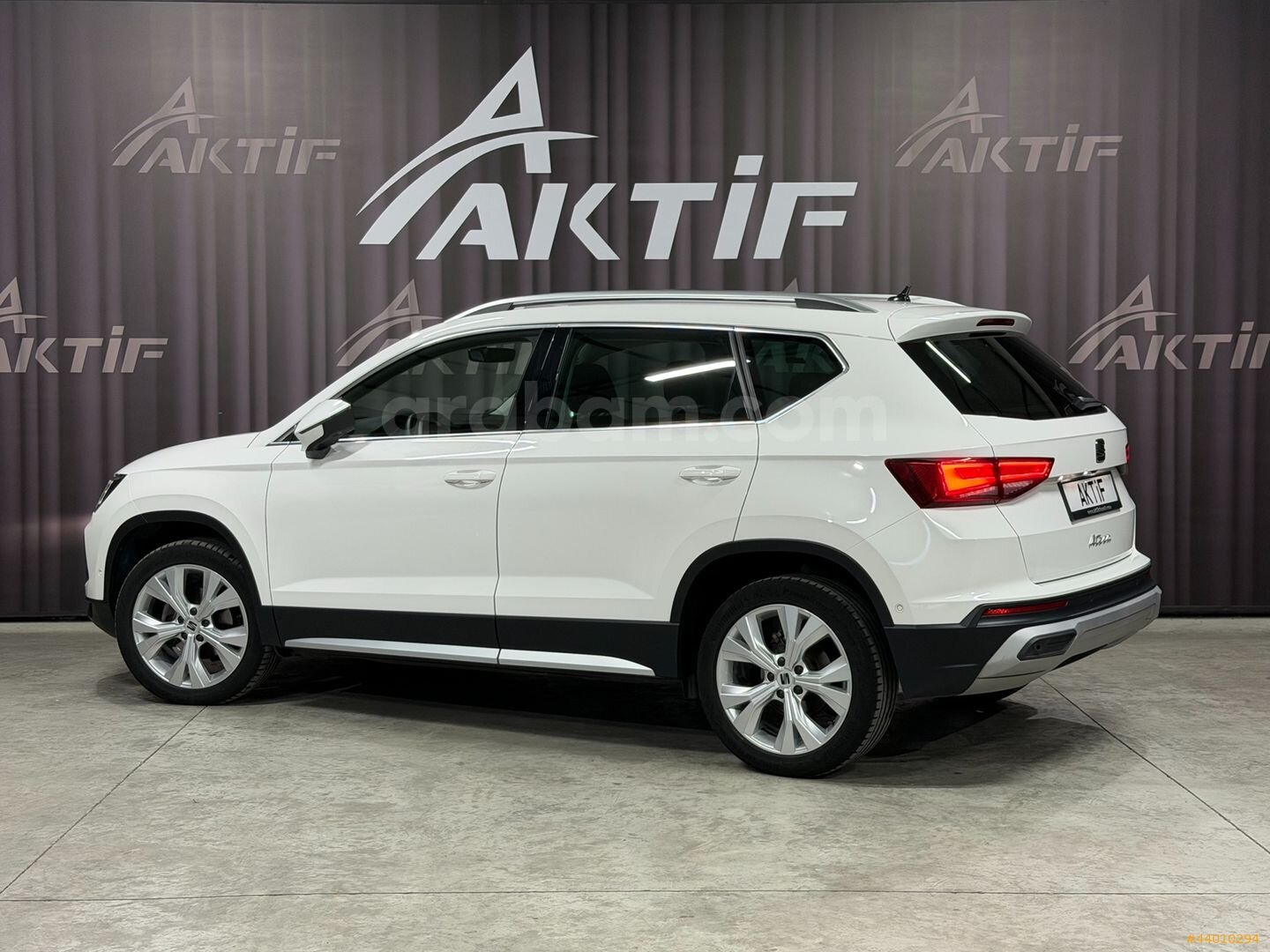 AKTİF 2024 SEAT ATECA 1.5 TSI ACT XPERİENCE CAM TVN 77000KM FULL 6
