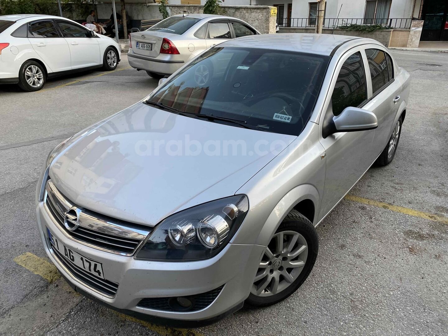 Galeriden Opel Astra 1.6 Enjoy 111.Yıl 2012 Model Niğde 186.000 km Gri (Gümüş) 5