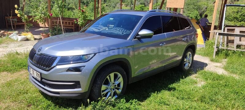 Acil satlık 2019 Hatasız Boyasız Düşük Km Geniş Aile aracı