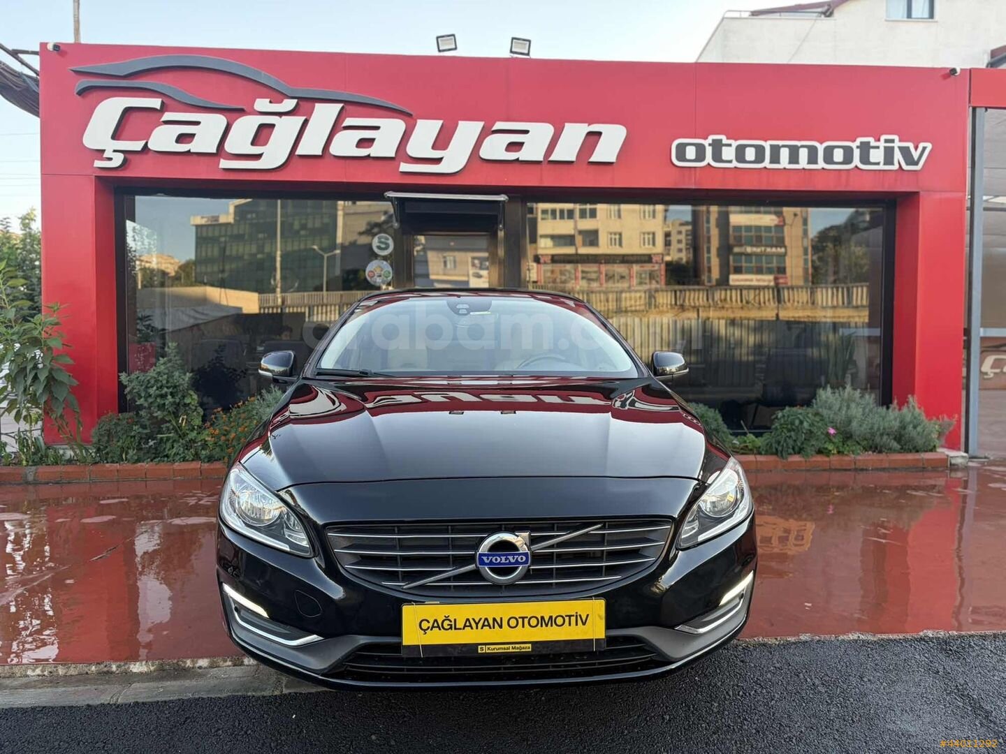 ÇAĞLAYAN OTOMOTİV'DEN 2015 VOLVO S60 1.6 R-DESİNG POWERSHİFT 4