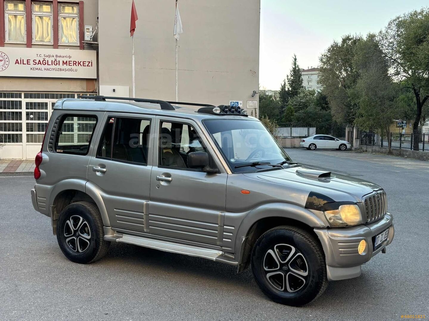 Galeriden Mahindra Goa 2.6 CRDe 2009 Model İstanbul 150.000 km Şampanya 6