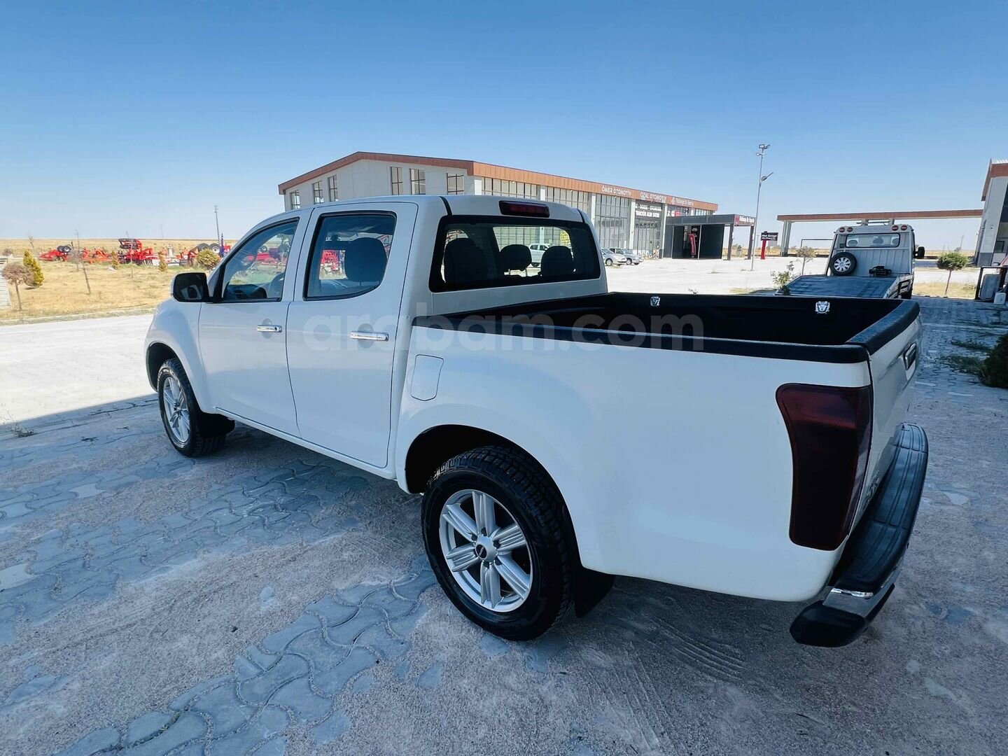 Sahibinden Isuzu D-Max 1.9 D 4x2 V-Life 2019 Model 4