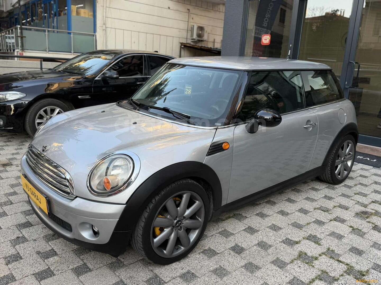185 BİN PEŞİN 36 AY ELDEN SENETLE KEFİLSİZ MİNİ COOPER DÜŞÜK KM 6