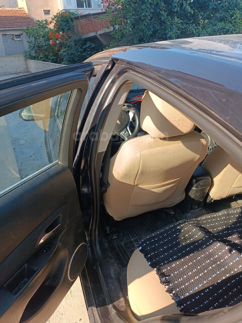 Sahibinden Chevrolet Cruze 1.6 LS Plus 2012 Model 4