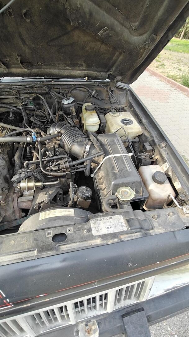 Sahibinden Jeep Cherokee 4.0 1990 Model 3