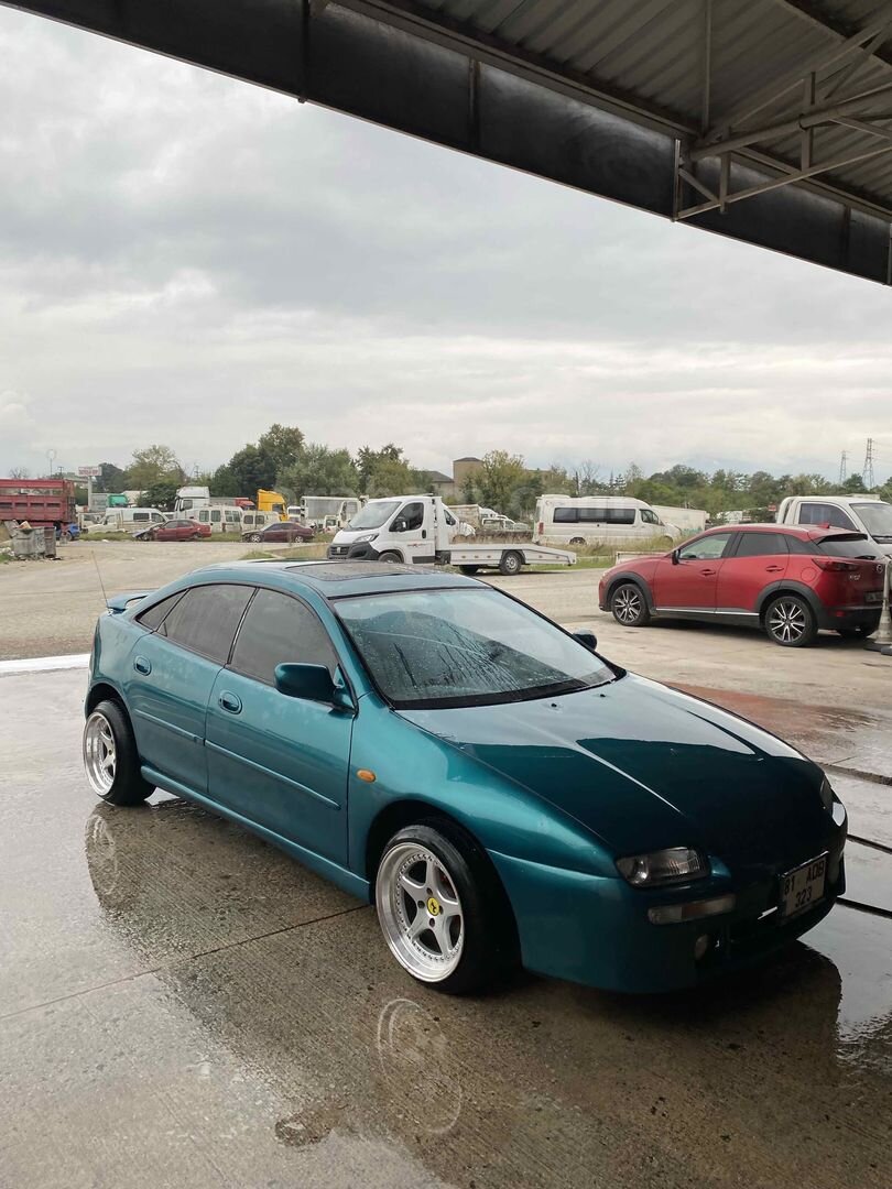 Sahibinden Mazda Lantis 1.8 1996 Model 1