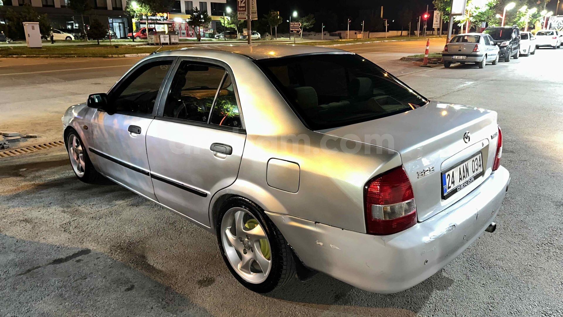 Sahibinden Mazda 323 1.5 1999 Model 6