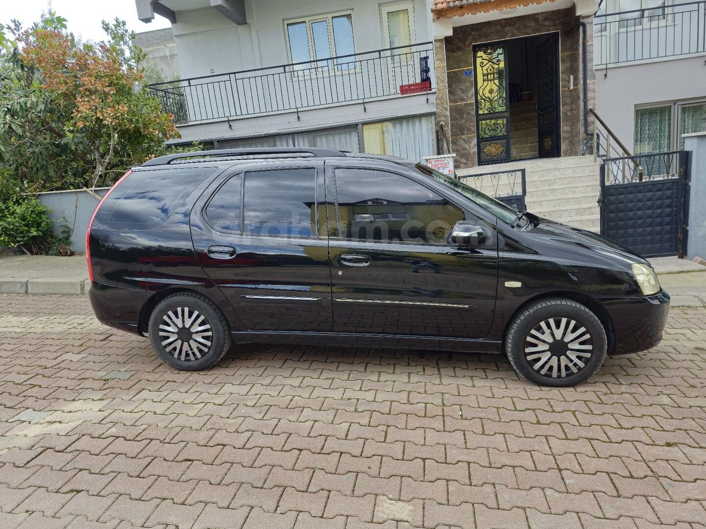 Sahibinden Tata Marina 1.4 TDI Comfort 2009 Model Denizli 190.600 km Siyah 6