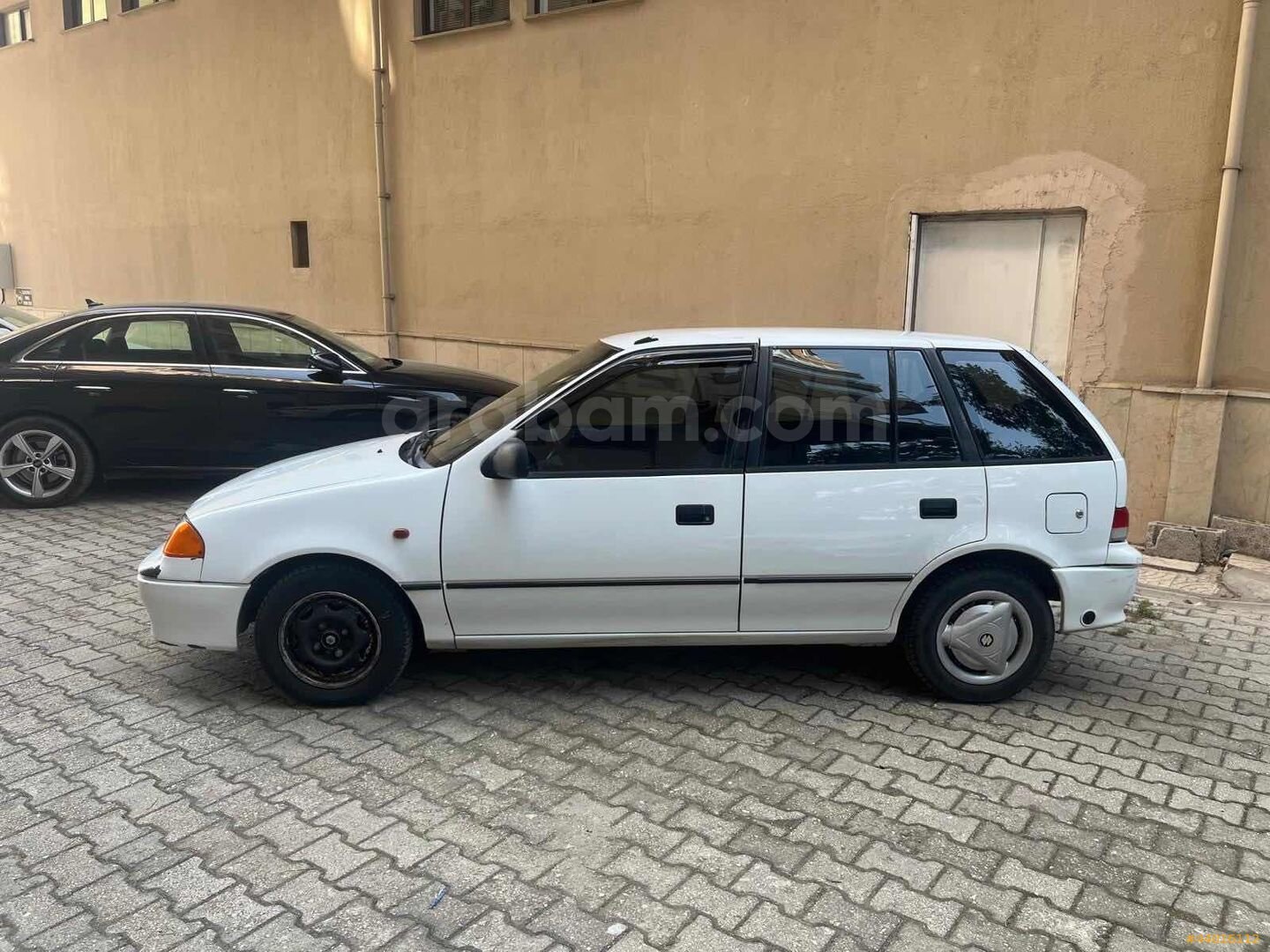 Galeriden Suzuki Swift 1.3 GLX 1998 Model Isparta 88.000 km Beyaz 6