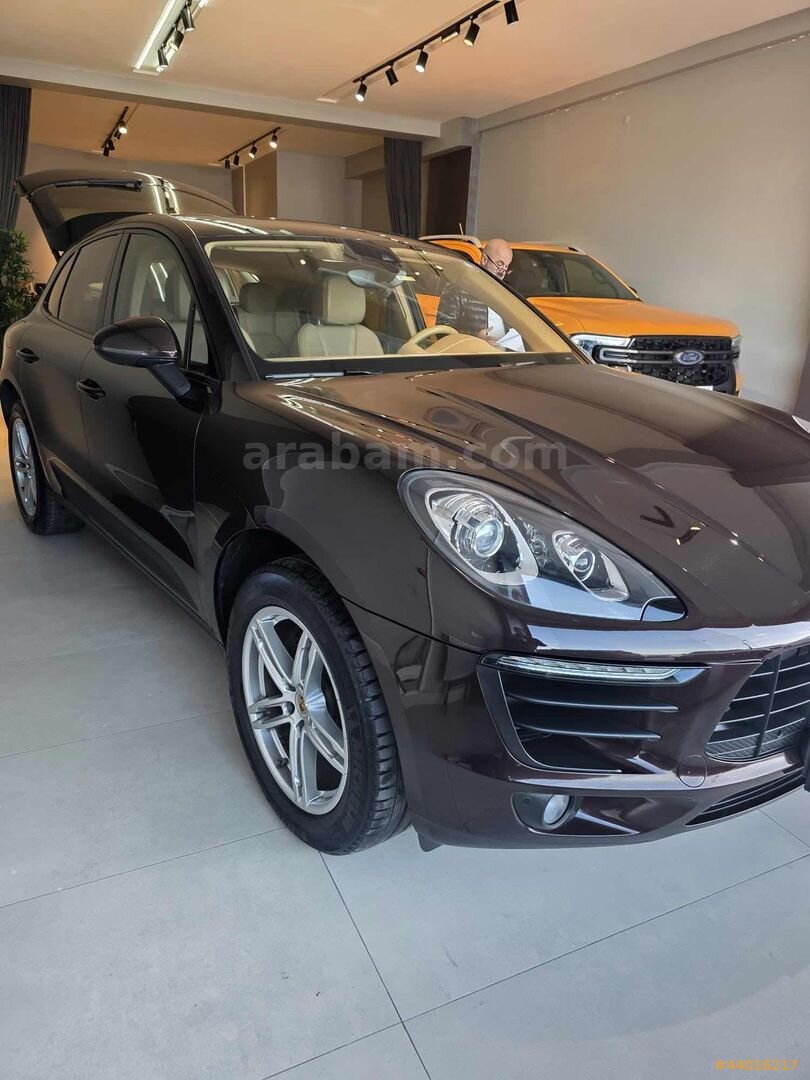 HAS ÇAĞLAR OTODAN 2016 MODEL PORCHE MACAN 158 BİNDE KATALOG RENG 2